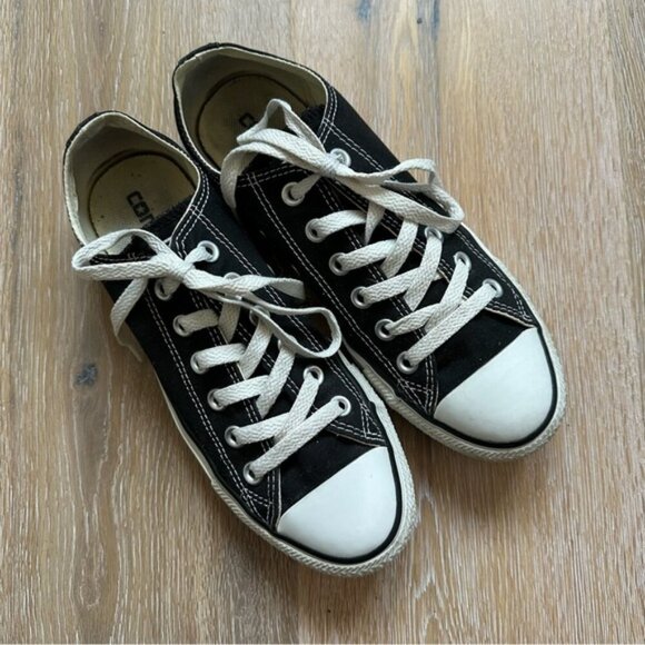 Converse All Star Low Top Black Chuck Taylor Unisex - Men's 5.5 - Women's 7.5 - Picture 1 of 11